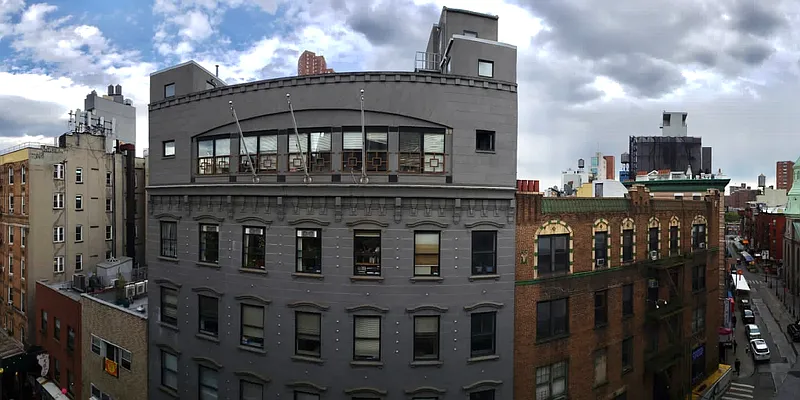 Rented by Elmekies Equities | media 9