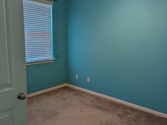 4th image of 201 Siltstone Way