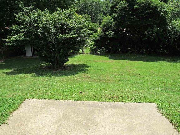 4th image of 68 Sweetbay Dr