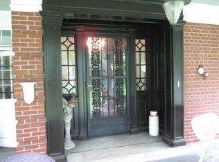 7152 Brighton Rd, Pittsburgh, PA 15202