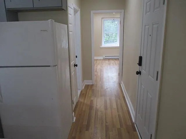 4919 Catharine St #3 — Photo 7