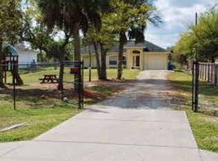 2430 6th Ave SE, Naples, FL 34117