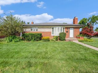 1666 Myrtle Ave, Madison Heights, MI 48071