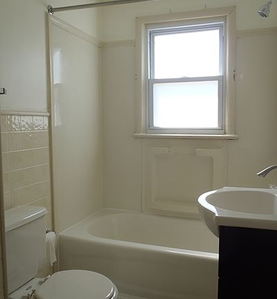 5th image of 203 Brighton Ave #B