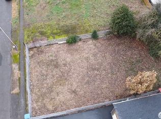 205 SW 2nd Ave, Kelso, WA 98626