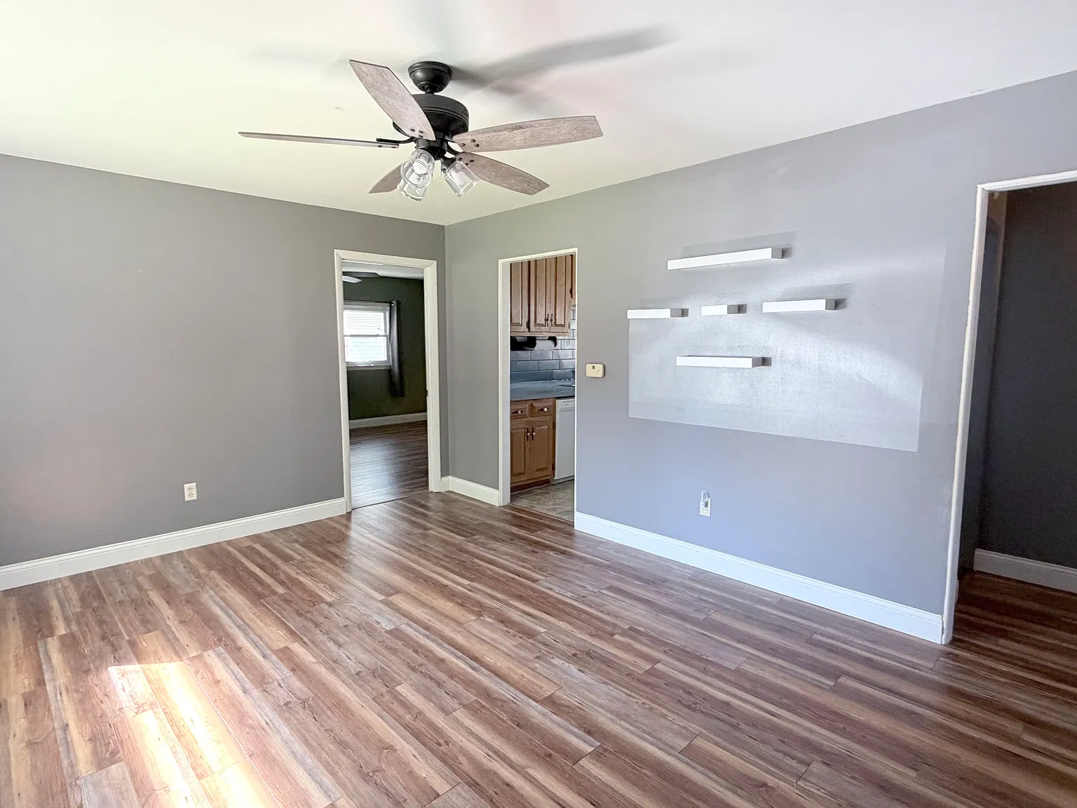 3 bed, $1,675 — Photo 3