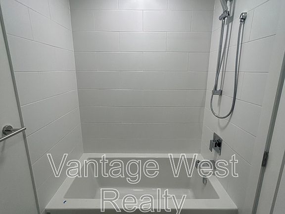 3rd image of 1380 Pridham Ave #605