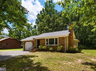 204 Pleasants Dr, Fredericksburg, VA 22407