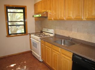 6824 Groton St, Forest Hills, NY 11375