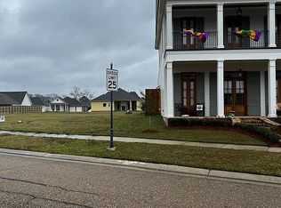 13125 W Waterside Dr, Baton Rouge, LA 70818