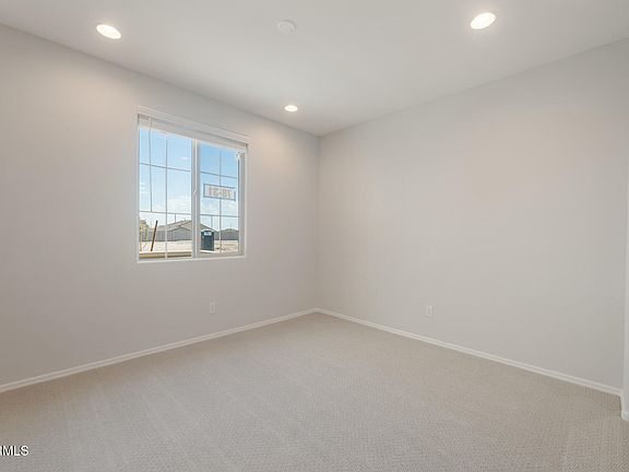 3rd image of 7888 W MEADOWLARK Way