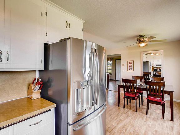 5th image of 27290 Vergus Ave