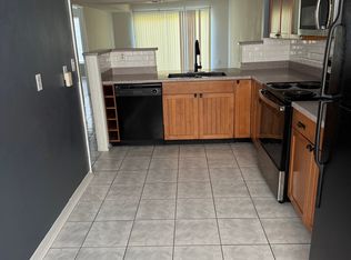 1405 SE Larkwood Cir, Port Saint Lucie, FL 34952