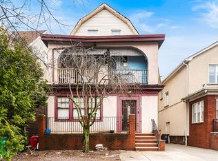 882 E 10th St, Brooklyn, NY