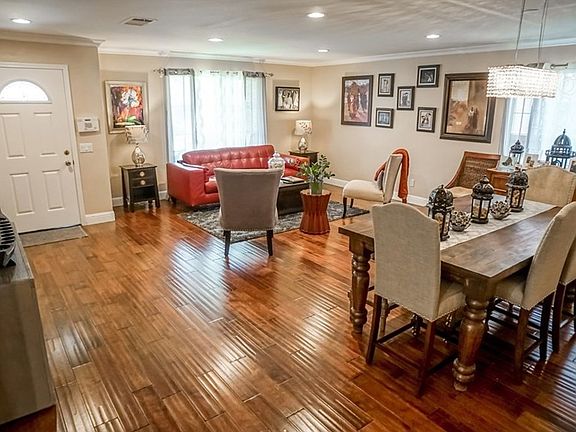 4th image of 21167 Lone Star Way