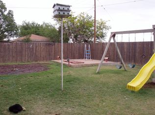 608 E 8th St, Anton, TX 79313