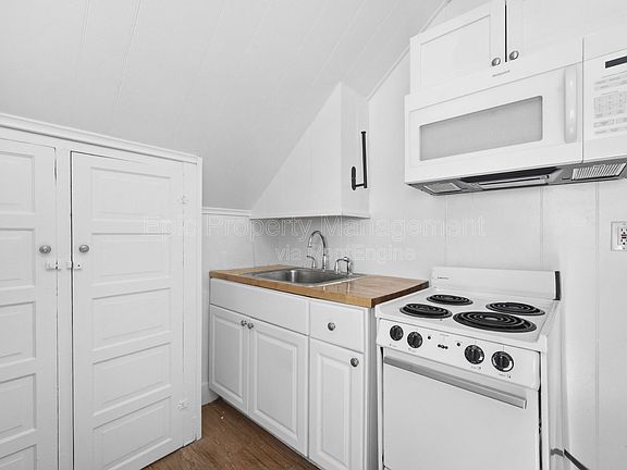 4th image of 1511 E Harry Ave #1513