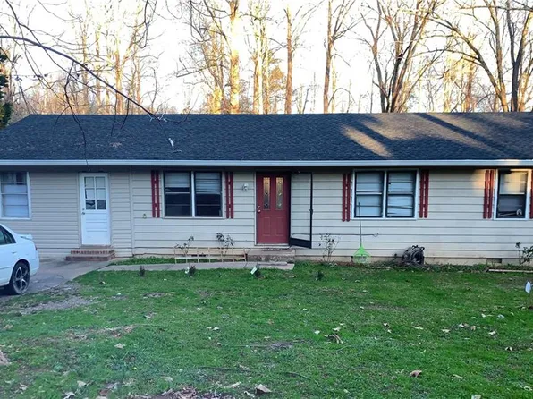 4035 Harmony Cir, Gainesville, GA 30507