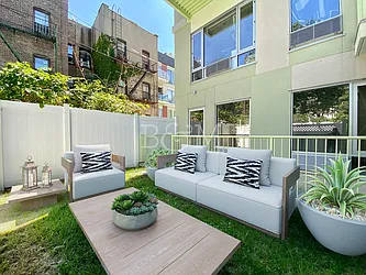 Rented by Brick&Mortar