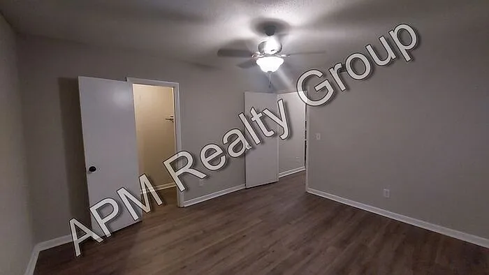 101 Cherry Hall Dr #3 — Photo 2