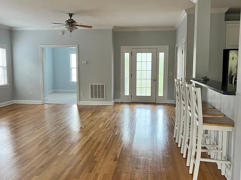 9308 River Rd — Photo 15