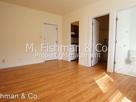 3rd image of 1850 N Humboldt Blvd APT 313