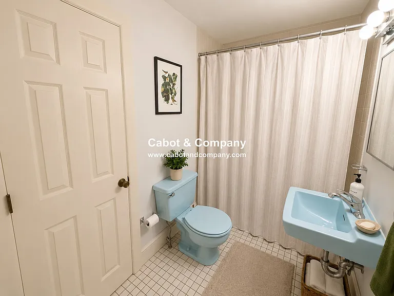 24 Mead St #1 — Photo 8
