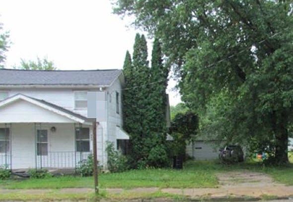 2nd image of 403 Main St