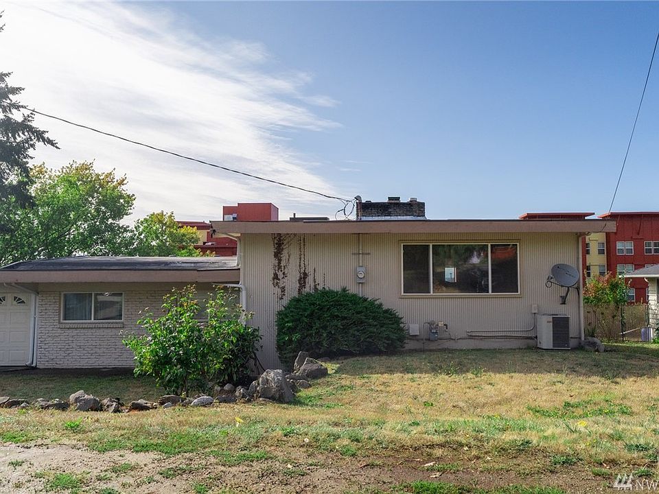 1st image of 21431 29th Ave S