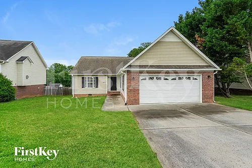 4767 Audrey Dr Photo 1