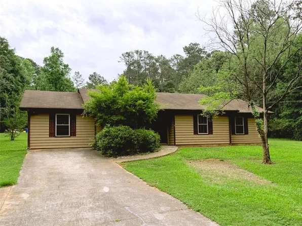 185 Roberts Rd, Covington, GA 30016