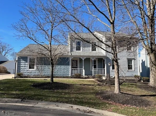 7919 Norriton Cir NW, North Canton, OH 44720