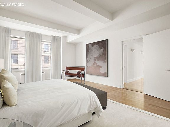 3rd image of 80 Chambers St APT 11A