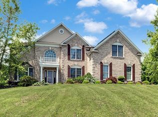 1 Fernwood Ct, Flanders, NJ 07836