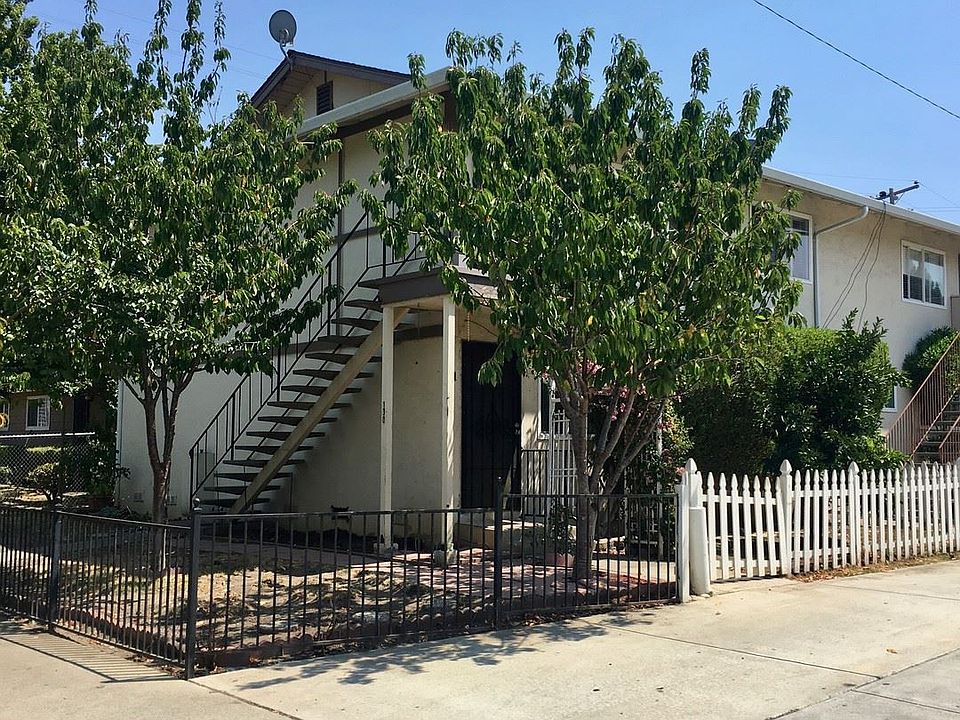 1st image of 130 Wilton Dr APT 1
