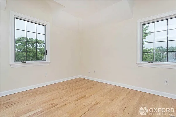 Rented by Oxford Property Group | media 23