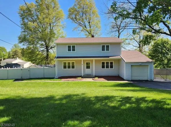 120 Sunrise Terrace, Washington Boro, NJ 07882