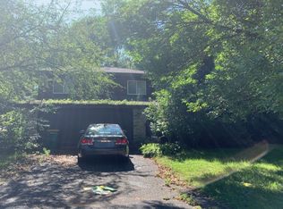 770 Clearbrook Ln, Vadnais Heights, MN 55127