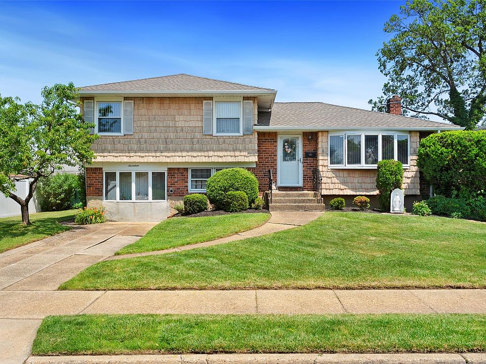 1st image of 17 Damin Drive