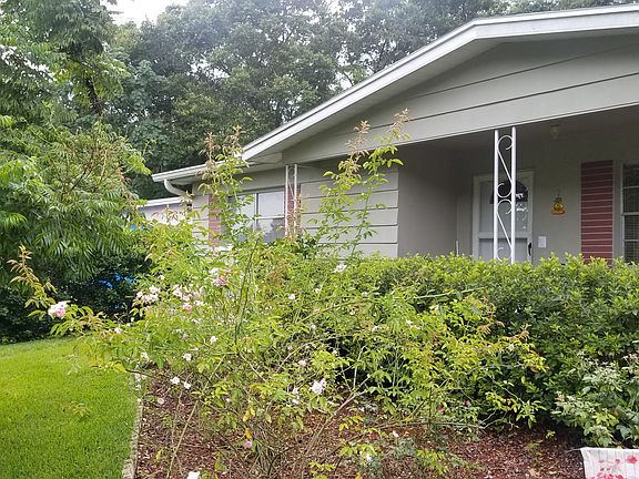 4th image of 4 S Lincoln Ave