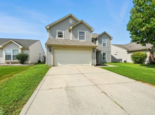 768 Tall Timber Dr, Greenwood, IN 46143