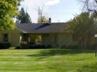 630 Walbridge Dr, East Lansing, MI 48823