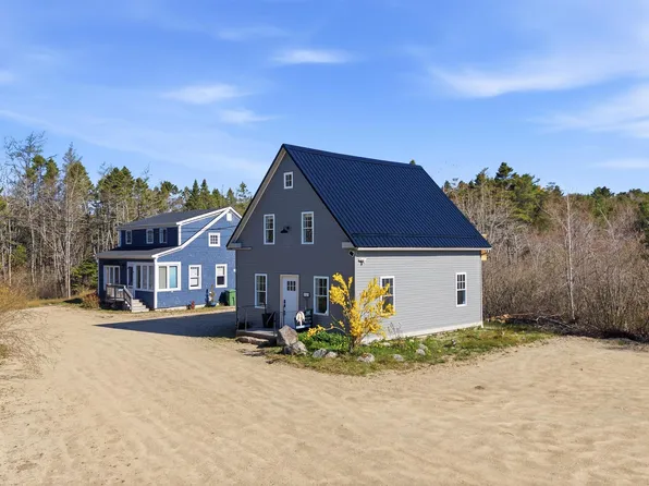 3760 Highway 3, Chester, NS B0J 1J0