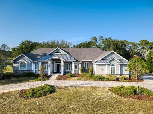 541 Austin Dr, Tarpon Springs, FL 34688