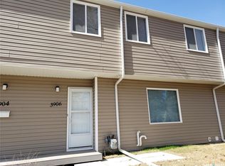 3906 Castle Rd, Regina, SK S4S6A4