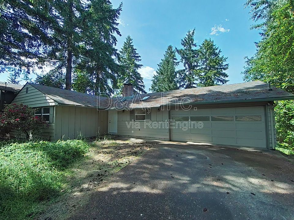 1st image of 3725 SW Hilltop Dr