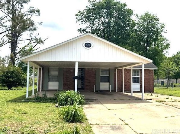 1602 Sundown Dr, Earle, AR 72331