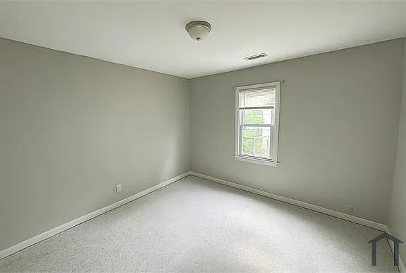 1741 N Riley Ave — Photo 7