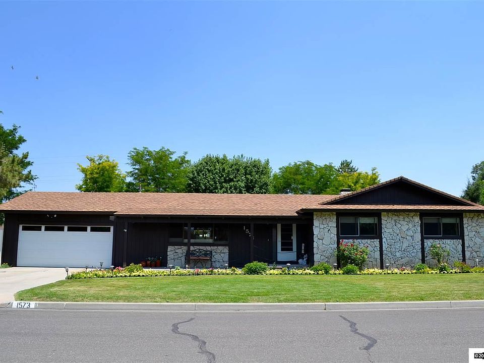 1st image of 1573 Wildrose Dr