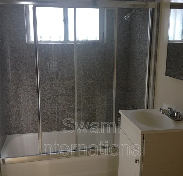 2804 W El Segundo Blvd #2 — Photo 7